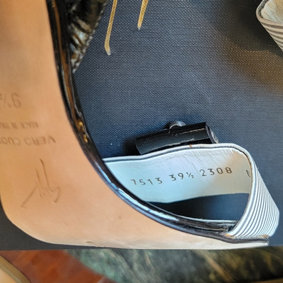 GIUSEPPE ZANOTTI BLACK PATENT LEATHER CRYSTAL HIGH HEEL BLOCK SANDALS 9.5 - Picture 7 of 11